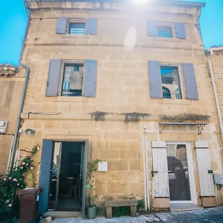 Maison De Village Atypique A 5min Du Pont Du Gard Ferienhaus