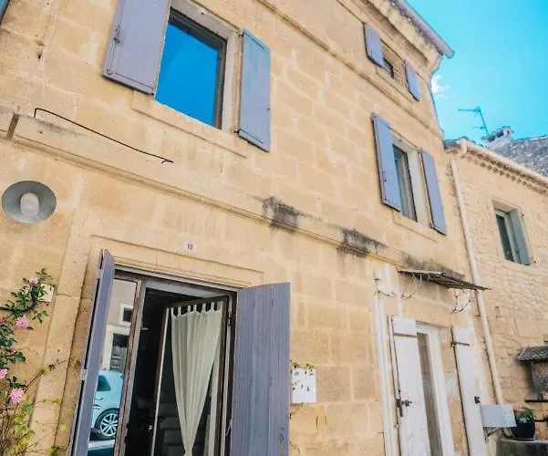 Tatil Evi Maison De Village Atypique A 5min Du Pont Du Gard Vers Pont du Gard