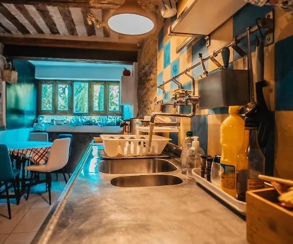 Maison De Village Atypique A 5min Du Pont Du Gard Σπίτι διακοπών *