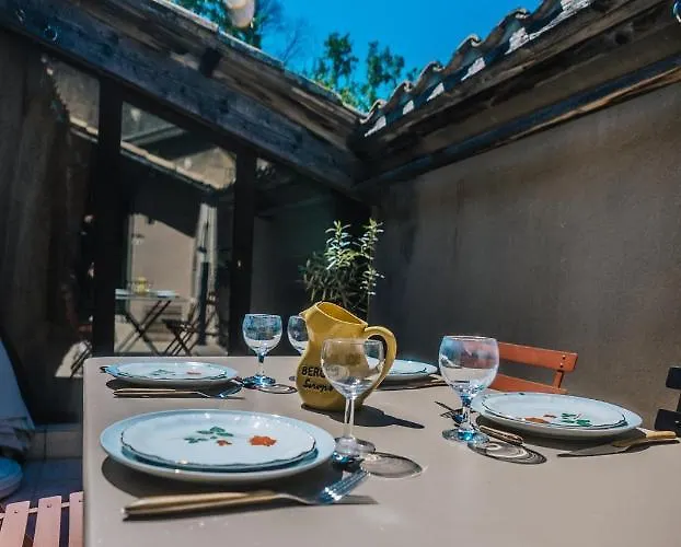 Maison De Village Atypique A 5min Du Pont Du Gard Σπίτι διακοπών *